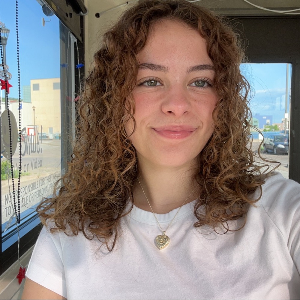 Meet your Posher, Meghan